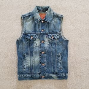 Levi's Bull Wash Distressed Faded Denim Trucker Vest Size S
